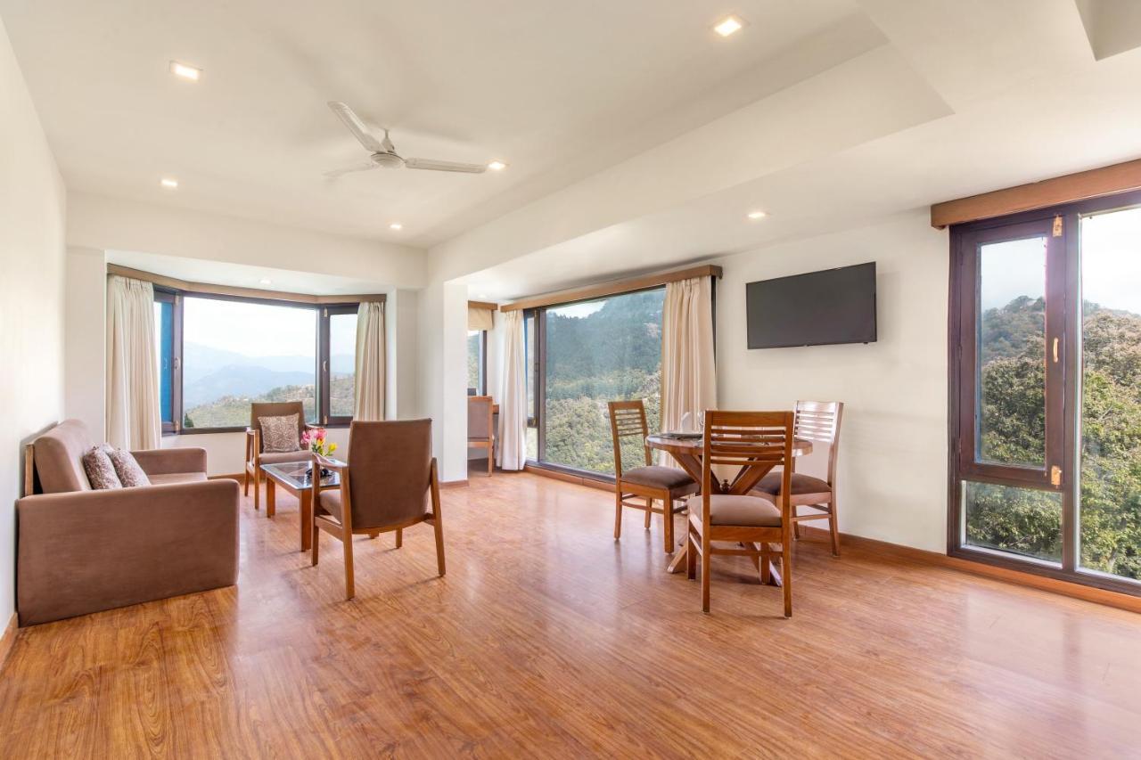 Country Premier Pacific Mall Road Resort 4*