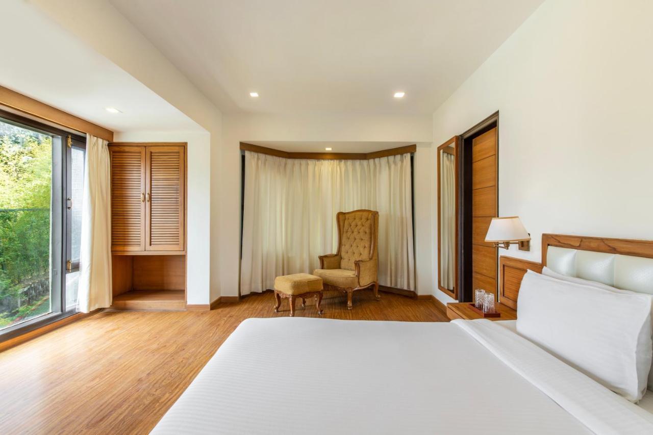 Country Premier Pacific Mall Road Resort